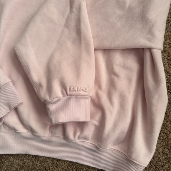 SKIMS Cotton Fleece Barley Pink Crewneck - Picture 3 of 4